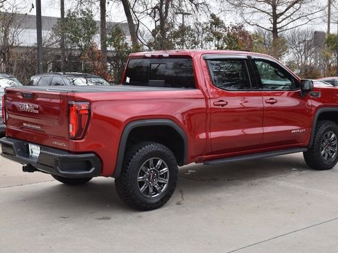 Used 2025 GMC Sierra 1500 AT4X image 7
