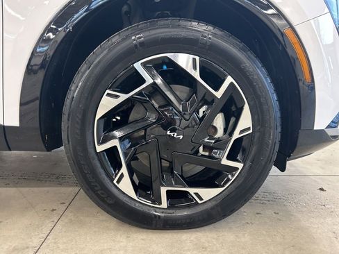 Certified 2024 Kia Sportage SX AWD/4WD image 27