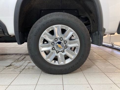 Used 2025 Chevrolet Silverado 3500 High Country w/ Technology Package AWD/4WD image 28