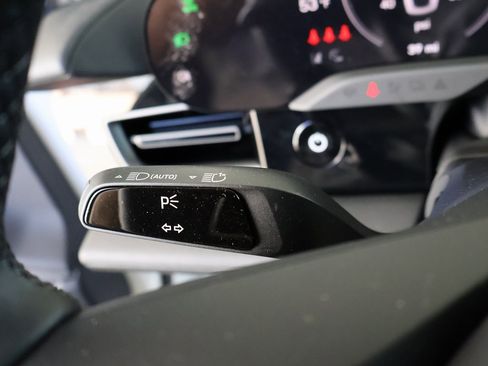 New 2025 Porsche Taycan image 30