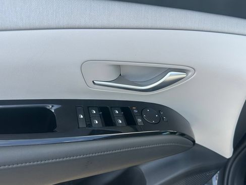 New 2026 Hyundai Tucson Limited AWD/4WD image 11