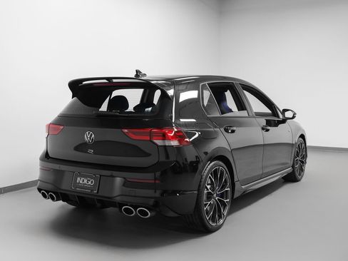 Used 2026 Volkswagen Golf AWD/4WD image 27
