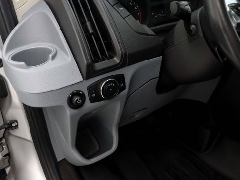 Used 2016 Ford Transit 150 XLT image 22