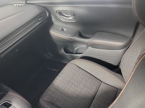Certified 2024 Honda HR-V Sport image 22