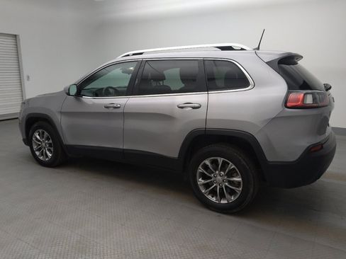Used 2019 Jeep Cherokee Latitude Plus w/ Cold Weather Group image 3
