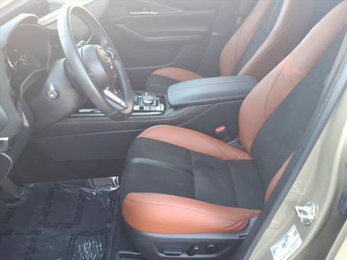 Used 2024 MAZDA CX-30 Carbon image 19