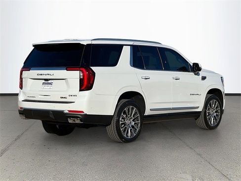 New 2026 GMC Yukon Denali w/ Denali Reserve Package image 4