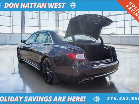 Used 2020 Lincoln Continental Reserve w/ Luxury Package image 32