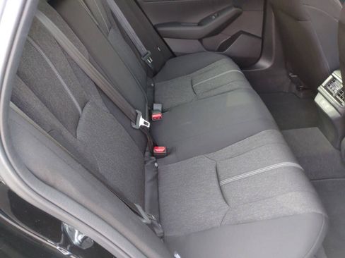 Used 2025 Honda Accord Sport image 25