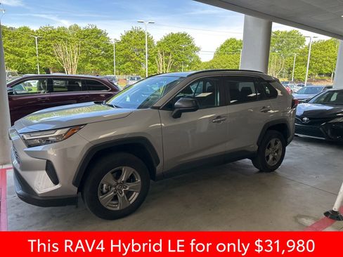 Used 2024 Toyota RAV4 LE image 14