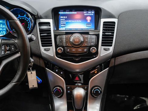 Used 2014 Chevrolet Cruze LT w/ RS Package FWD image 16