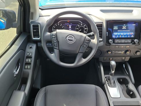 Certified 2024 Nissan Frontier SV w/ Technology Package RWD image 14