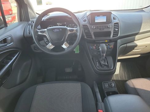 Used 2019 Ford Transit Connect XL image 8