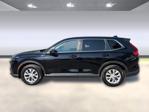 Used 2025 Honda CR-V LX image 2