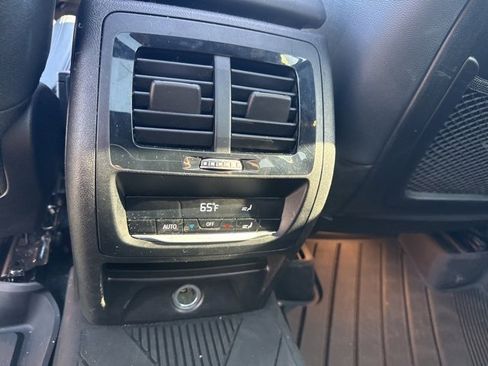 Used 2019 BMW X3 sDrive30i image 24