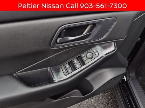 New 2026 Nissan Rogue S image 9