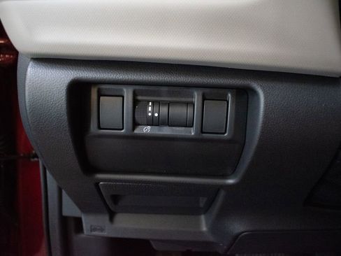 Used 2026 Subaru Forester AWD/4WD image 19