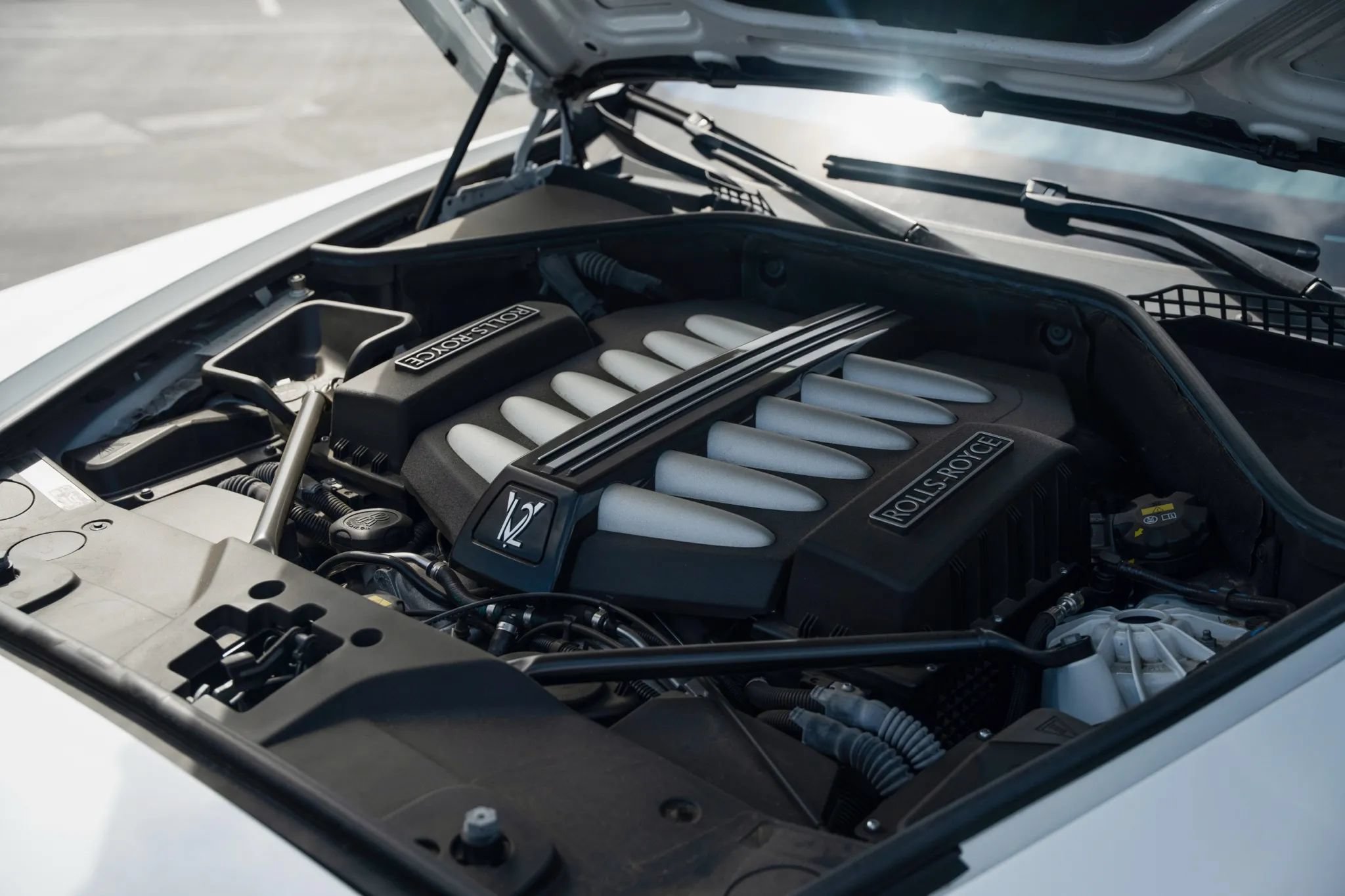 Used 2018 Rolls-Royce Ghost RWD image 45