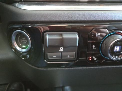 New 2026 Chevrolet Silverado 2500 LTZ w/ LTZ Convenience Package image 12