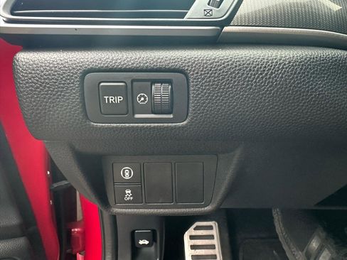 Used 2018 Honda Accord Sport image 34