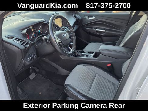 Used 2017 Ford Escape Titanium image 13