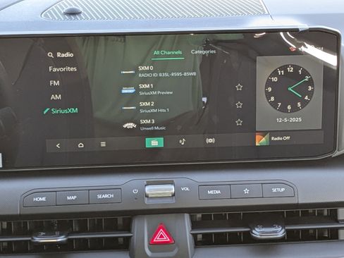 New 2025 Kia K4 LXS image 20