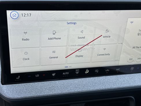 New 2025 Ford Maverick XLT w/ XLT Luxury Package image 23