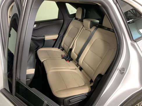 Used 2020 Ford Escape SEL image 30