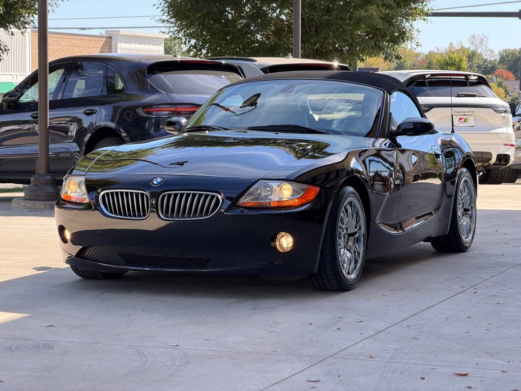 Used 2004 BMW Z4 3.0i RWD image 11