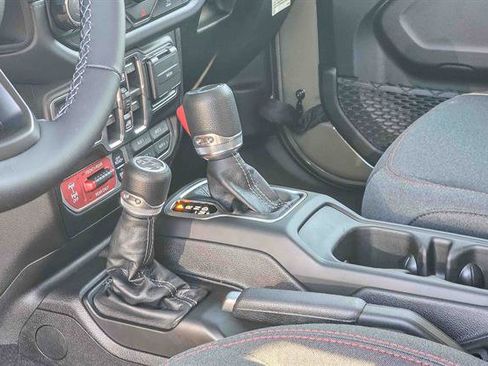 New 2026 Jeep Gladiator Rubicon image 18