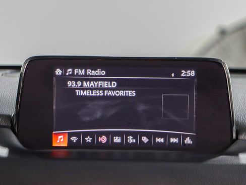 Used 2019 MAZDA CX-5 Touring image 19