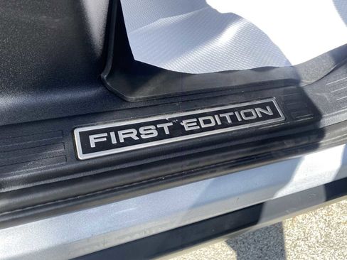 Used 2020 Land Rover Defender 110 First Edition image 35