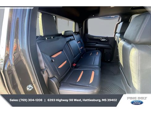 Used 2023 GMC Sierra 1500 AT4 w/ AT4 Premium Package AWD/4WD image 21