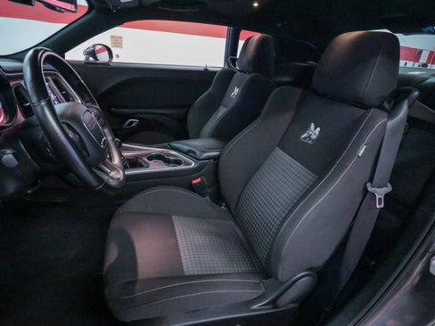 Used 2021 Dodge Challenger R/T Scat Pack RWD image 14