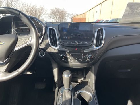 Used 2020 Chevrolet Equinox Premier image 29