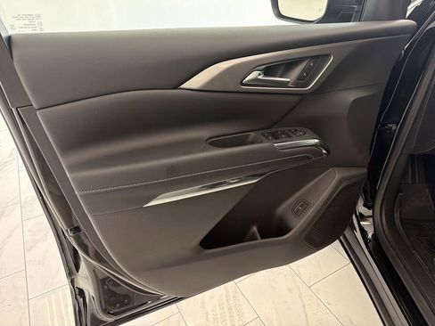 New 2026 Chevrolet Traverse LT w/ Driver Confidence Package FWD image 23