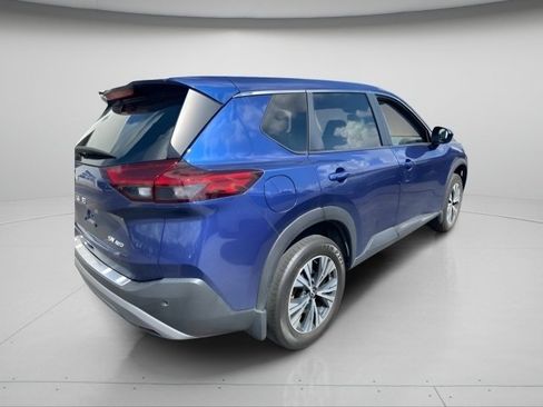 Used 2023 Nissan Rogue SV AWD/4WD image 9