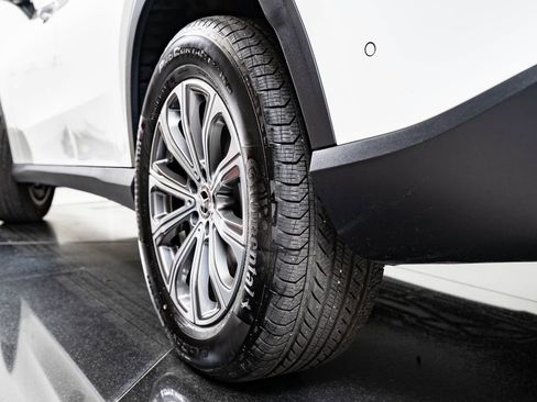 Certified 2025 Mercedes-Benz GLC 300 4MATIC image 48