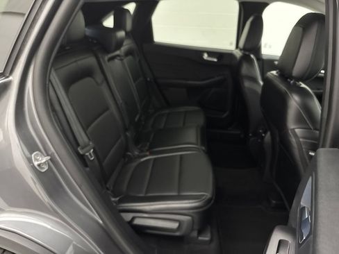 Used 2024 Ford Escape Platinum AWD/4WD image 48