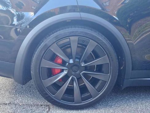 Used 2023 Tesla Model X Plaid image 16