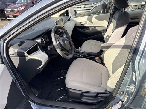 Used 2022 Toyota Corolla LE image 14
