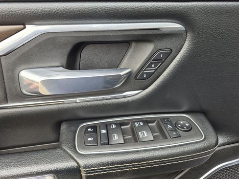 Used 2022 RAM 1500 Laramie image 2