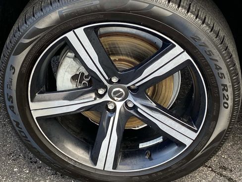 Used 2019 Volvo XC90 T6 R-Design w/ Advanced Package image 27