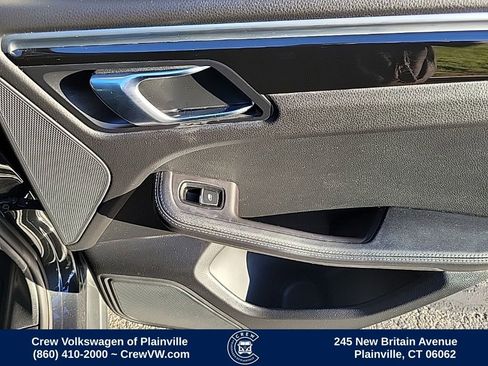 Used 2017 Porsche Macan image 35