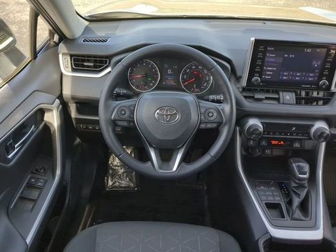 Used 2019 Toyota RAV4 XLE w/ Convenience Package image 20