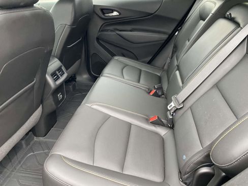 Used 2021 Chevrolet Equinox LT image 11