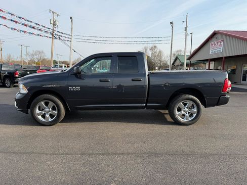 Used 2018 RAM 1500 Express w/ Express Value Package image 20