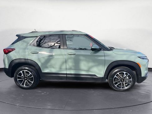 Used 2026 Chevrolet TrailBlazer LT w/ Convenience Package image 4