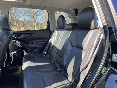 Used 2023 Subaru Forester Touring image 17