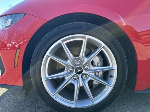 Used 2025 Ford Mustang GT Premium RWD image 20